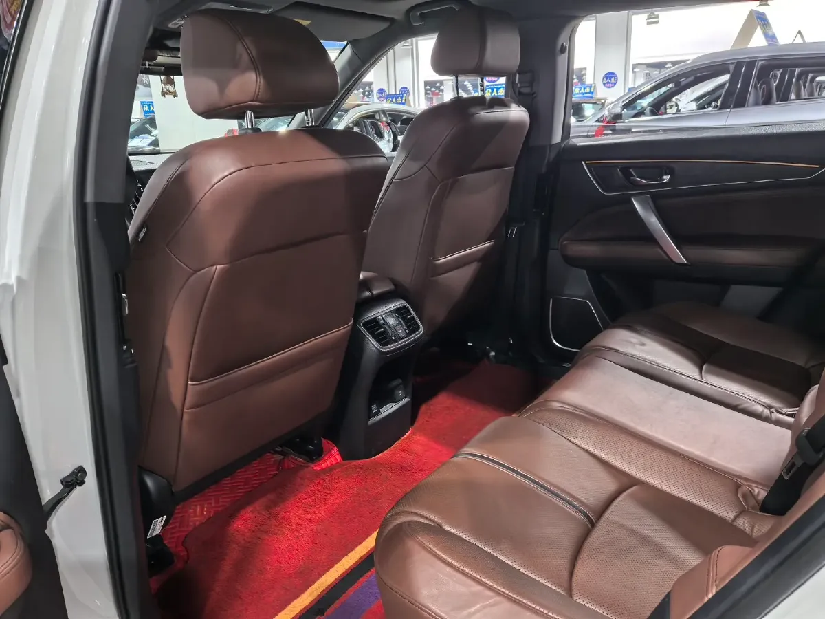 2020 Honda UR-V 2.0T 272HP L4 9AT,autocango,china used car exporter,china ev exporter,chinese used car exporter,chinese used ev exporter