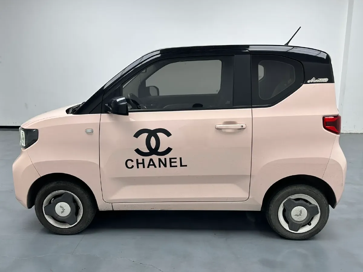 2021 WuLing HongGuang MINI EV BEV 13.9KWH,autocango,china used car exporter,china ev exporter,chinese used car exporter,chinese used ev exporter