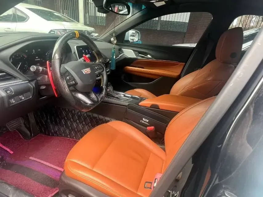 2021 Cadillac CT4 2.0T 237HP L4 8AT,autocango,china used car exporter,china ev exporter,chinese used car exporter,chinese used ev exporter