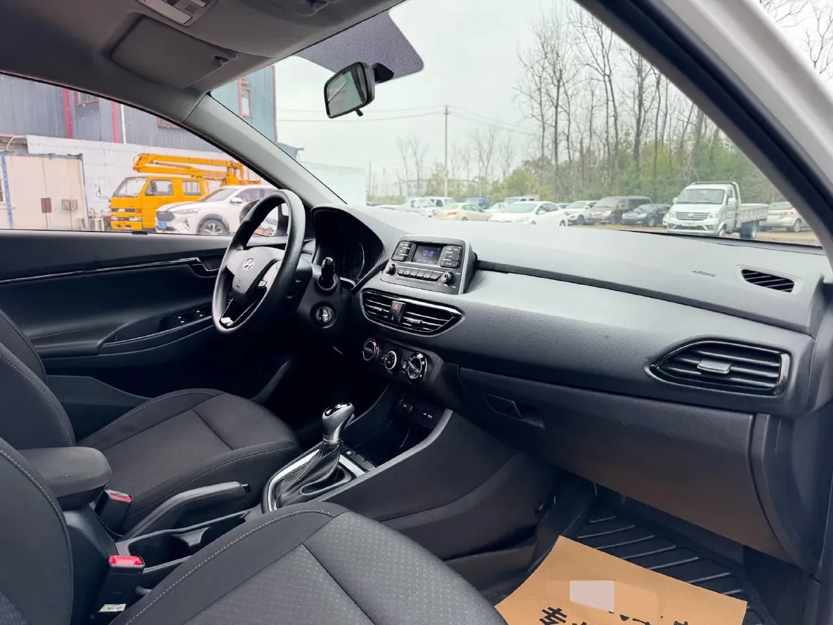 2020 Hyundai Celesta 1.6L 123HP L4 6AT,autocango,china used car exporter,china ev exporter,chinese used car exporter,chinese used ev exporter