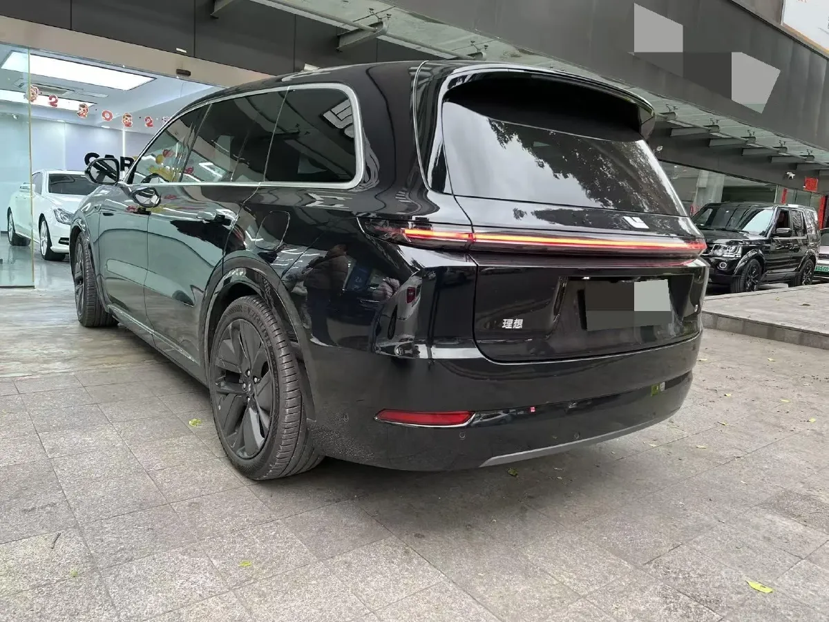 2023 Li L9 Range Extended 154HP REEV 42.6KWH,autocango,china used car exporter,china ev exporter,chinese used car exporter,chinese used ev exporter