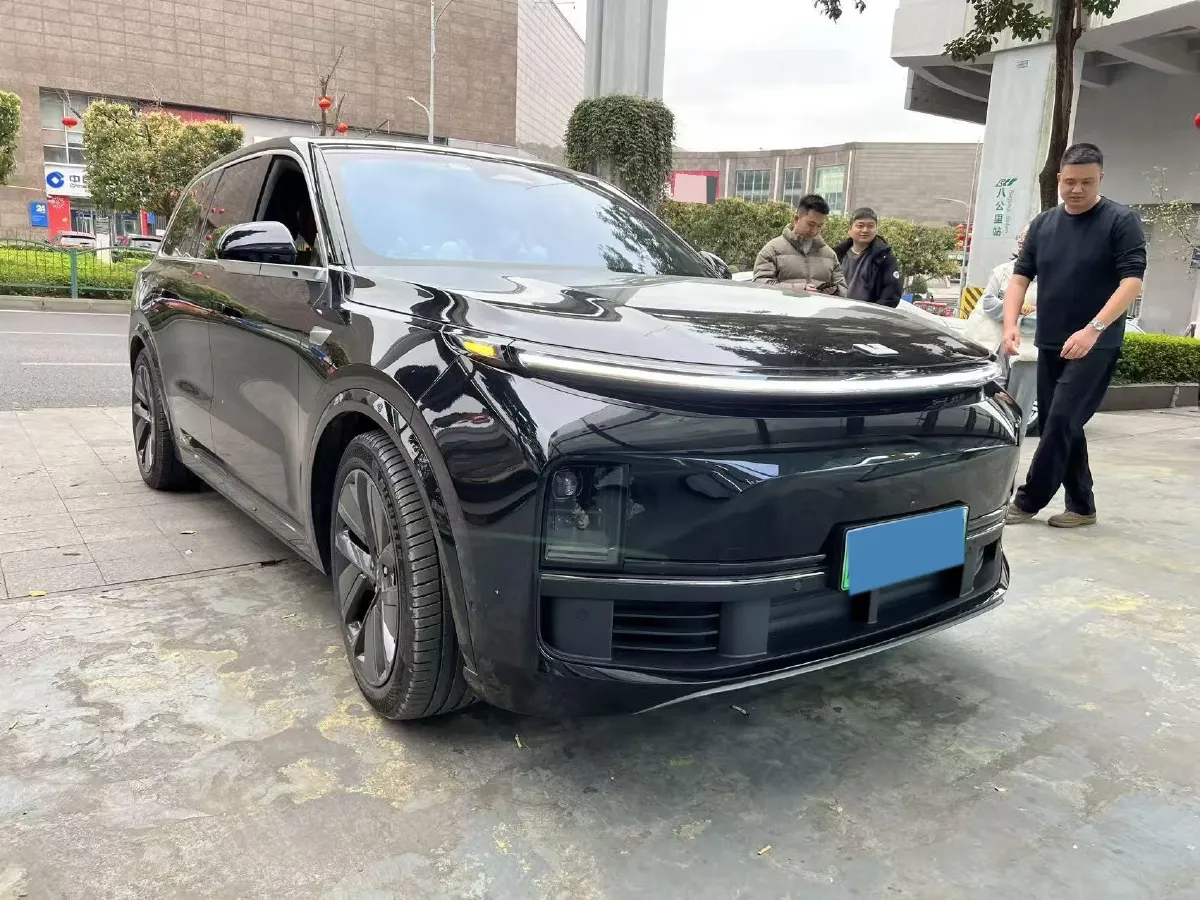 2023 Li L9 Range Extended 154HP REEV 42.6KWH,autocango,china used car exporter,china ev exporter,chinese used car exporter,chinese used ev exporter