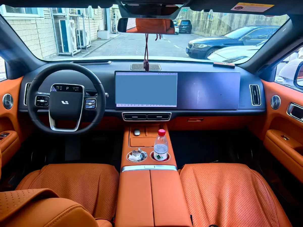 2025 Li L6 Range Extended 154HP L4 REEV,autocango,china used car exporter,china ev exporter,chinese used car exporter,chinese used ev exporter