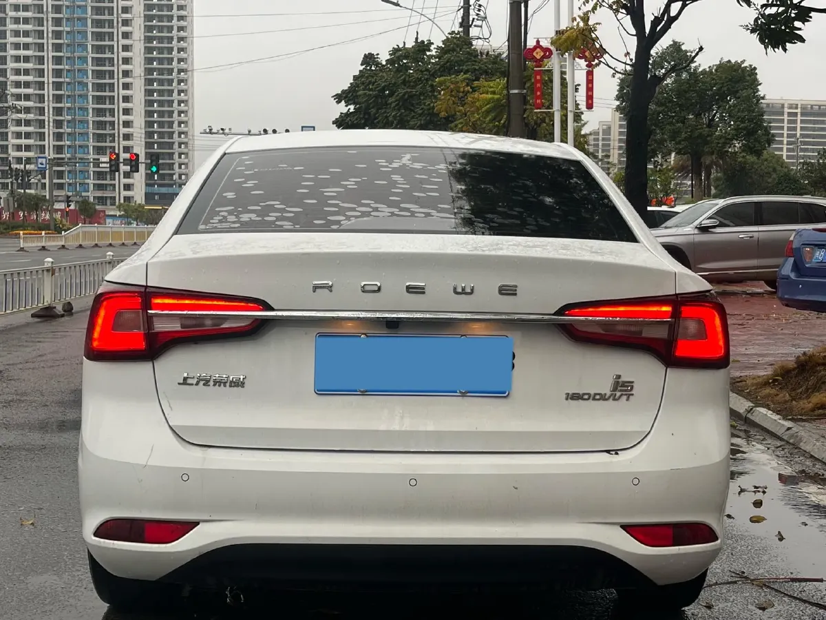 2020 Roewe i5 1.5L 120HP L4 CVT,autocango,china used car exporter,china ev exporter,chinese used car exporter,chinese used ev exporter