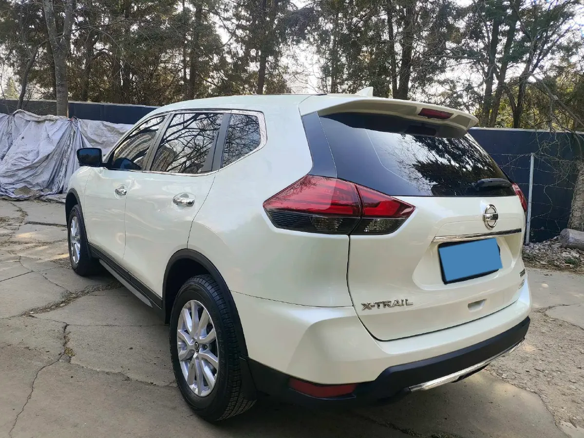 2020 Nissan X-Trail 2.0L 154HP L4 CVT,autocango,china used car exporter,china ev exporter,chinese used car exporter,chinese used ev exporter