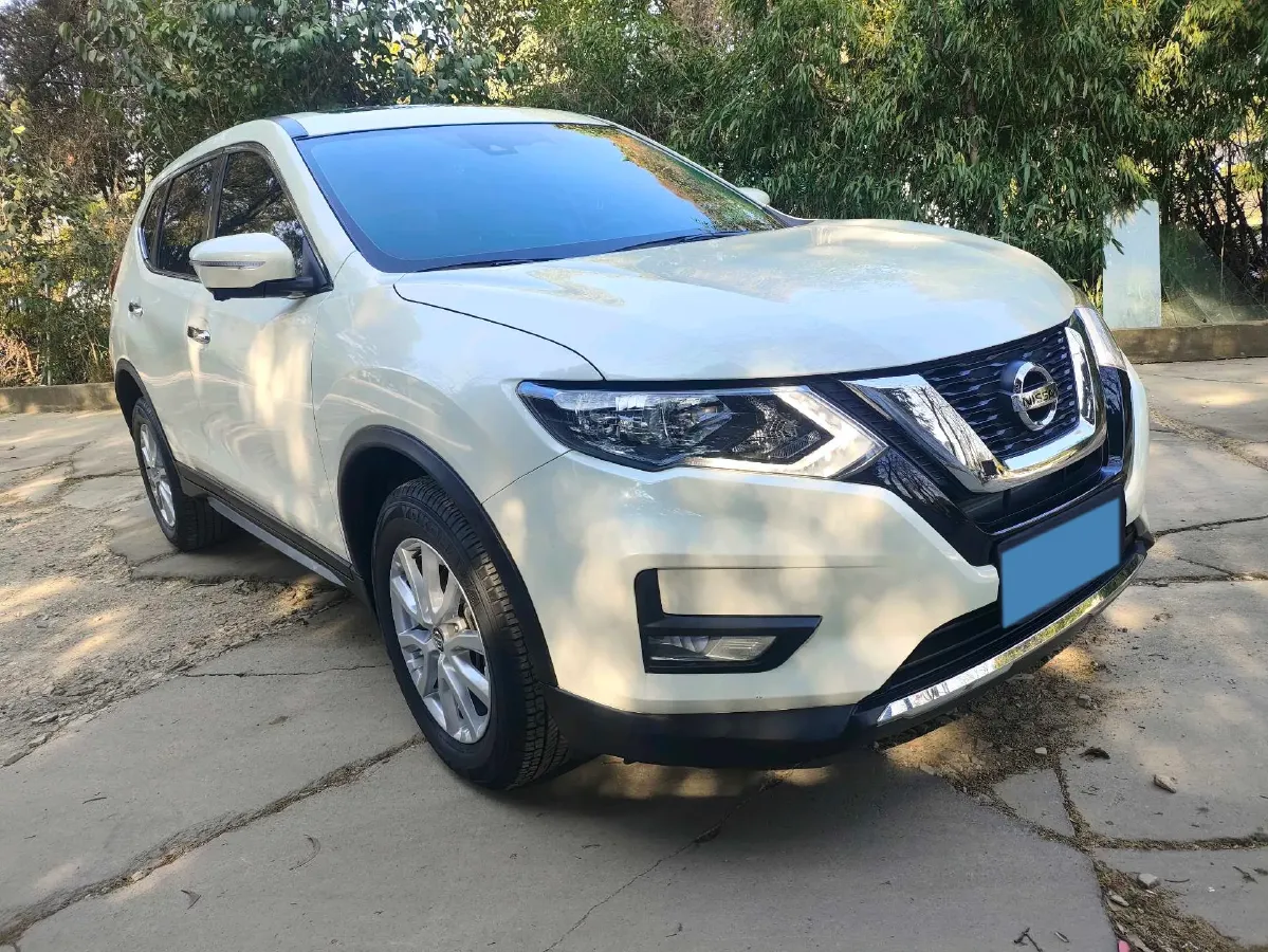 2020 Nissan X-Trail 2.0L 154HP L4 CVT,autocango,china used car exporter,china ev exporter,chinese used car exporter,chinese used ev exporter