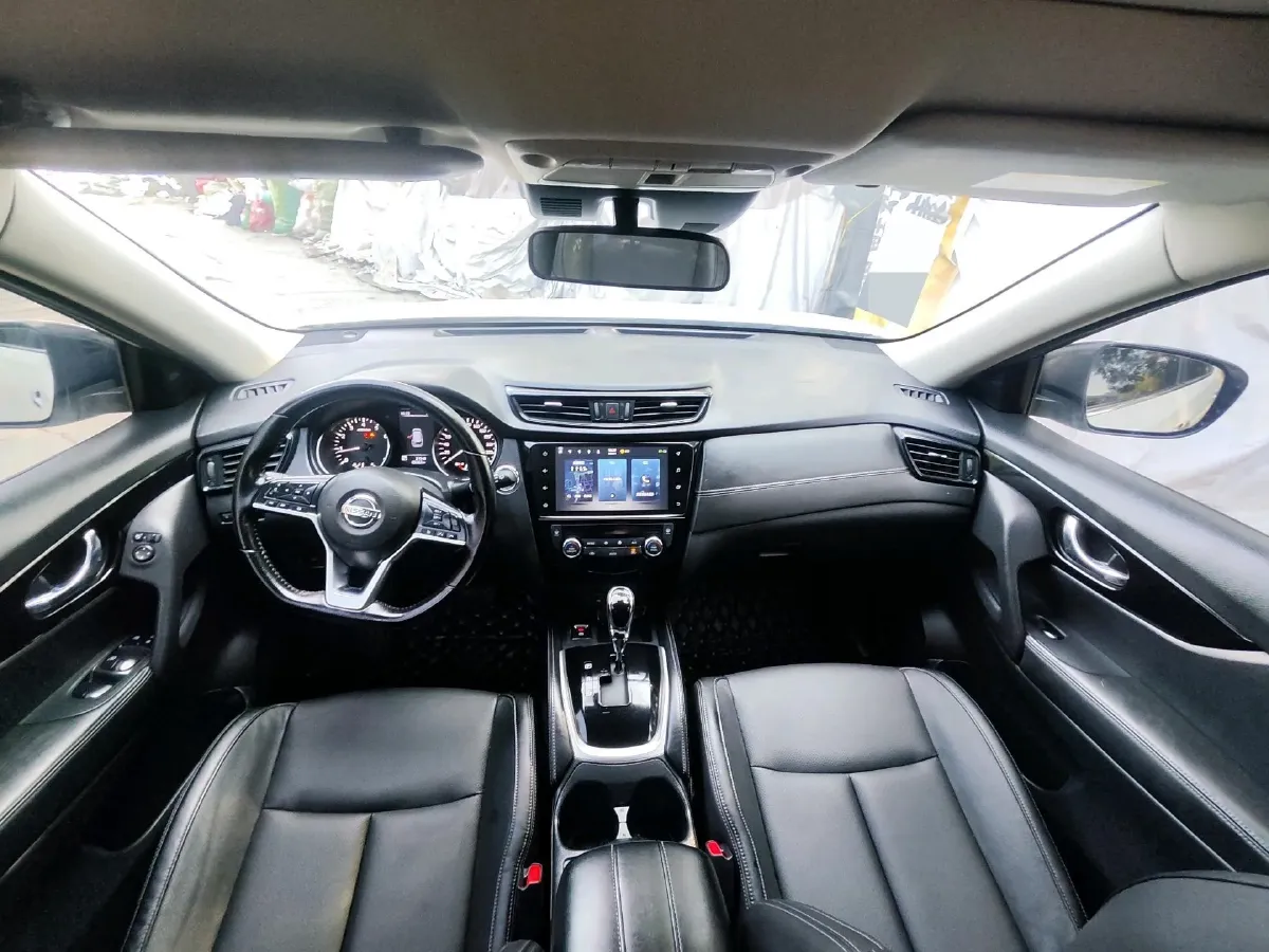 2020 Nissan X-Trail 2.0L 154HP L4 CVT,autocango,china used car exporter,china ev exporter,chinese used car exporter,chinese used ev exporter