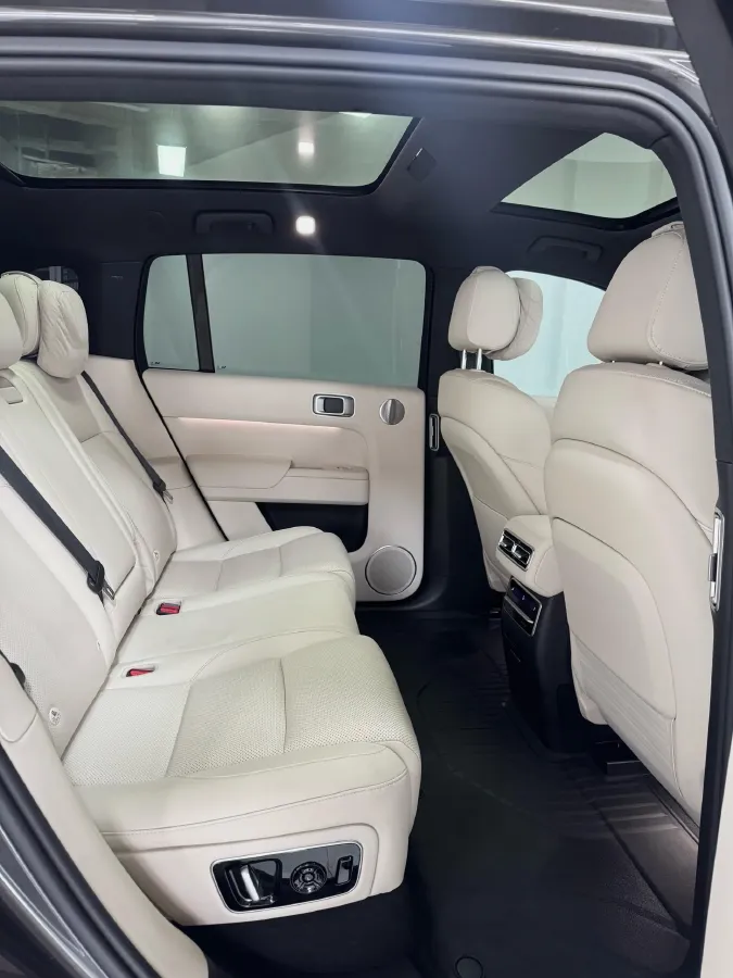 2023 Li L7 Range Extended 154HP REEV 40.9KWH,autocango,china used car exporter,china ev exporter,chinese used car exporter,chinese used ev exporter