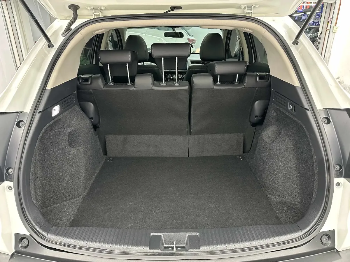 2020 Honda Vezel 1.5L 131HP L4 CVT,autocango,china used car exporter,china ev exporter,chinese used car exporter,chinese used ev exporter