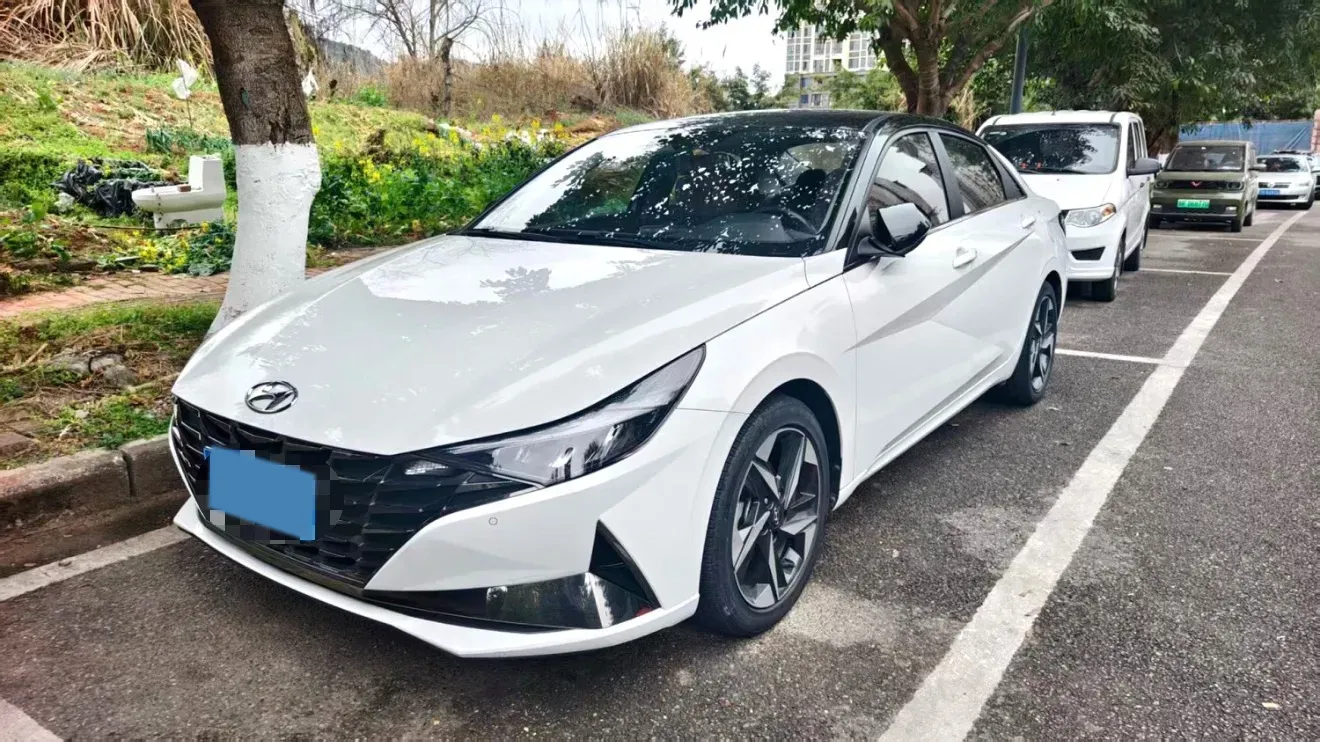 2021 Hyundai Elantra 1.5L 115HP L4 CVT,autocango,china used car exporter,china ev exporter,chinese used car exporter,chinese used ev exporter