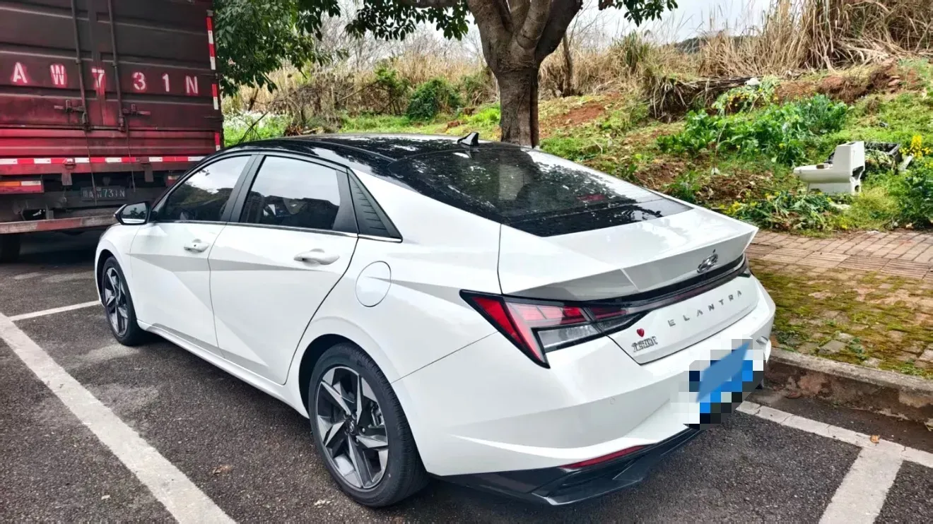 2021 Hyundai Elantra 1.5L 115HP L4 CVT,autocango,china used car exporter,china ev exporter,chinese used car exporter,chinese used ev exporter