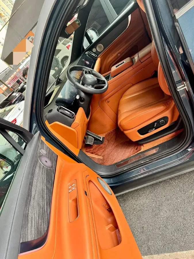 2024 AITO AITO M9 1.5T 152HP L4 REEV 42KWH,autocango,china used car exporter,china ev exporter,chinese used car exporter,chinese used ev exporter