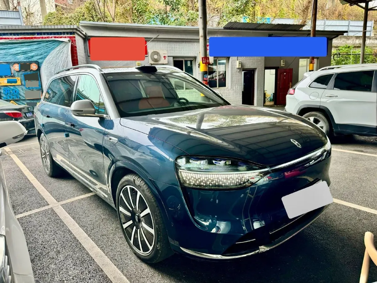 2024 AITO AITO M9 1.5T 152HP L4 REEV 42KWH,autocango,china used car exporter,china ev exporter,chinese used car exporter,chinese used ev exporter