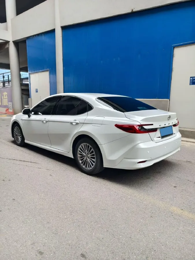 2024 Toyota Camry 2.0L 152HP L4 E-CVT Hybrid,autocango,china used car exporter,china ev exporter,chinese used car exporter,chinese used ev exporter