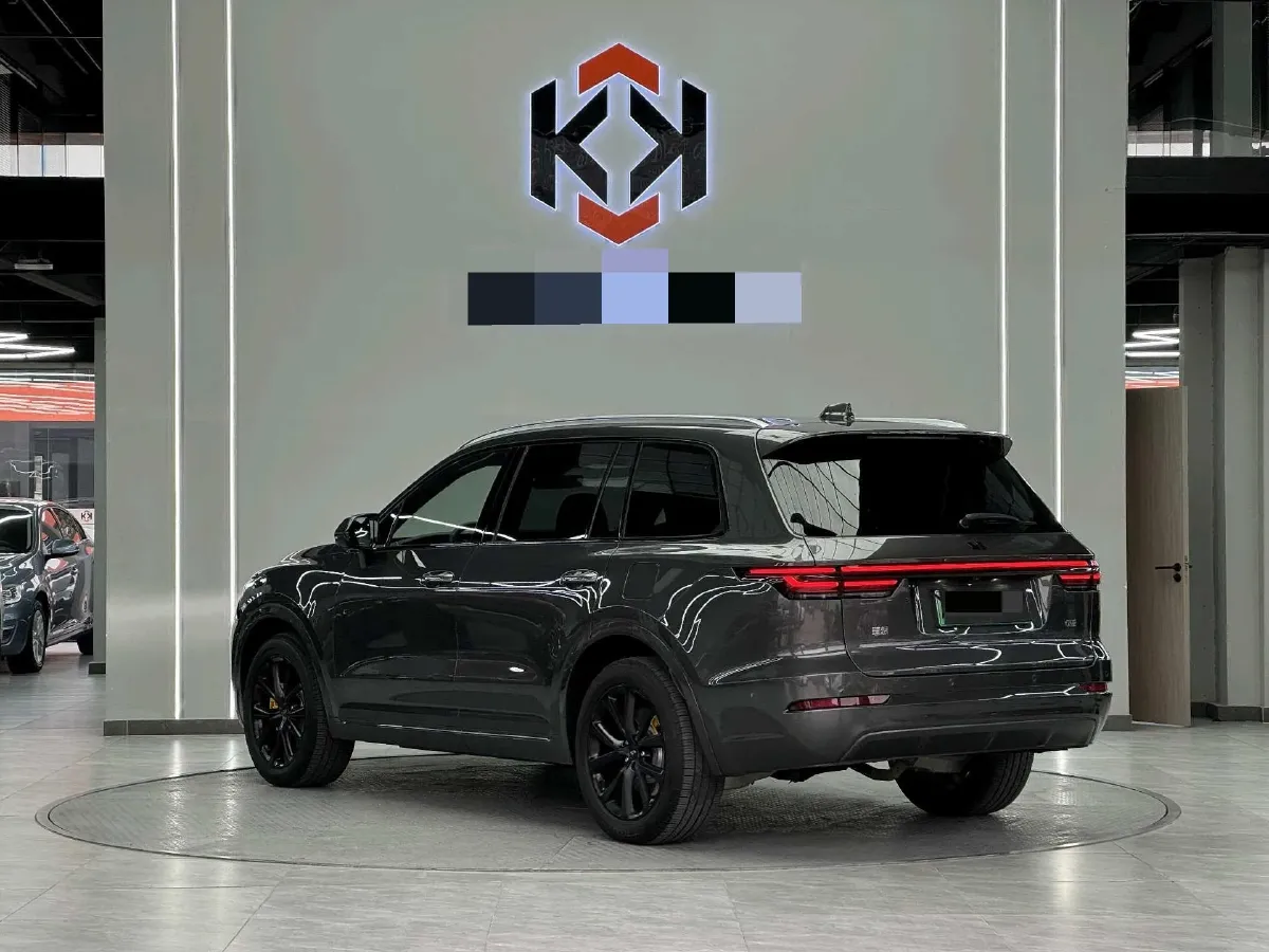 2021 Li ONE Range Extended 131HP REEV 40.5KWH,autocango,china used car exporter,china ev exporter,chinese used car exporter,chinese used ev exporter