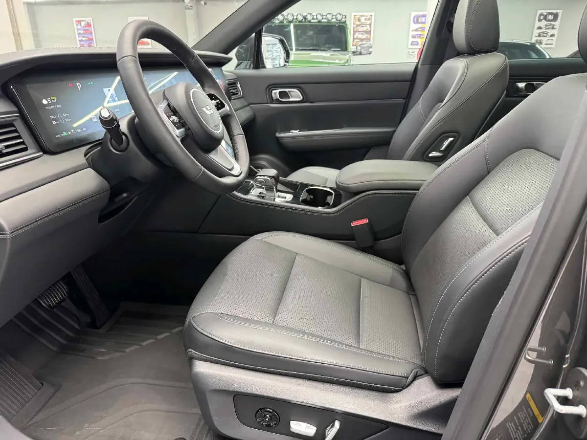 2021 Li ONE Range Extended 131HP REEV 40.5KWH,autocango,china used car exporter,china ev exporter,chinese used car exporter,chinese used ev exporter