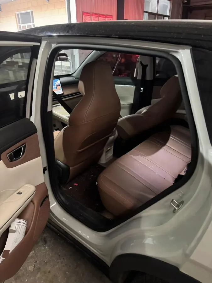 2025 WuLing HongGuang New Energy REEV 99HP REEV,autocango,china used car exporter,china ev exporter,chinese used car exporter,chinese used ev exporter