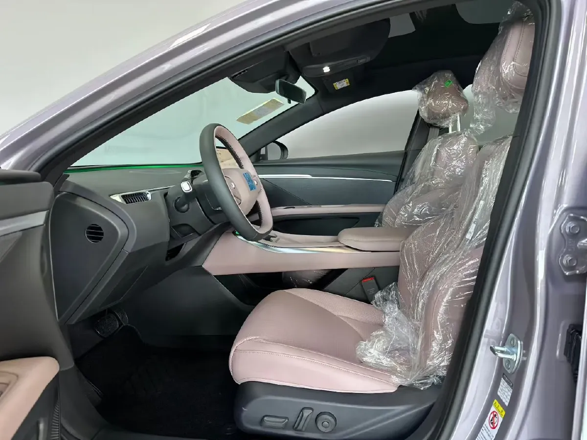 2024 Xpeng MONA M03 BEV 51.8KWH,autocango,china used car exporter,china ev exporter,chinese used car exporter,chinese used ev exporter