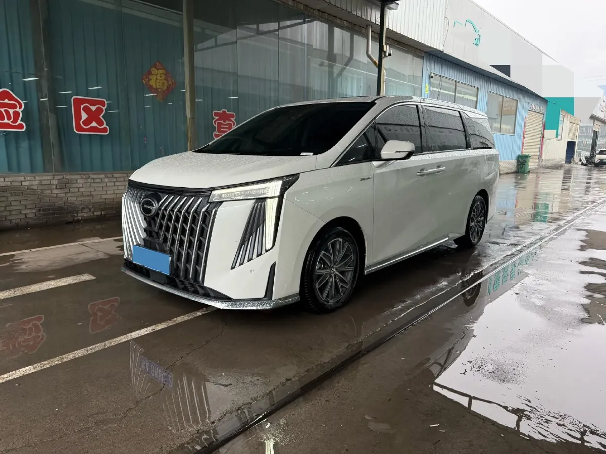 2023 GAC Trumpchi M8 2.0T 252HP L4 8AT,autocango,china used car exporter,china ev exporter,chinese used car exporter,chinese used ev exporter