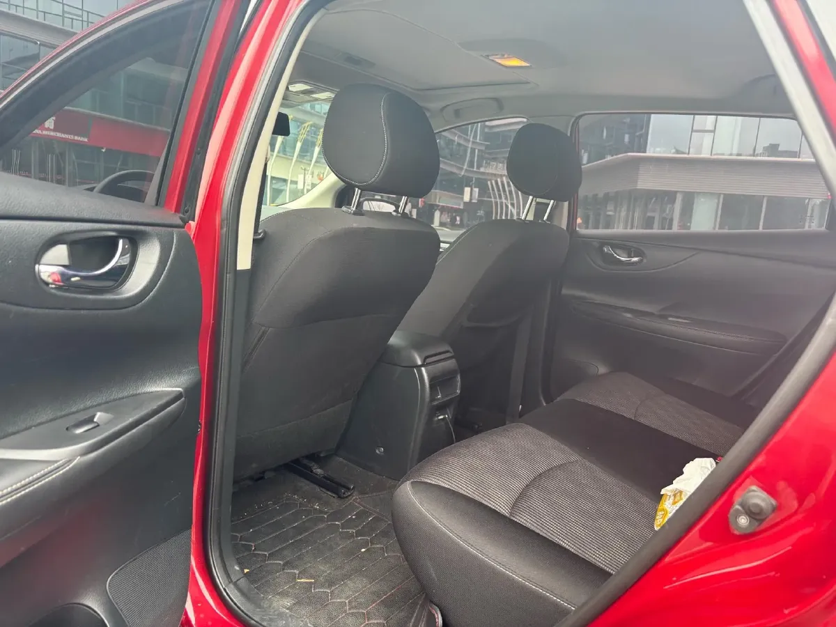 2021 Nissan Tiida 1.6L 122HP L4 CVT,autocango,china used car exporter,china ev exporter,chinese used car exporter,chinese used ev exporter