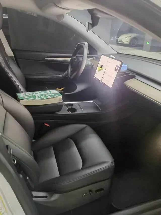 2021 Tesla Model Y BEV 76.8KWH,autocango,china used car exporter,china ev exporter,chinese used car exporter,chinese used ev exporter