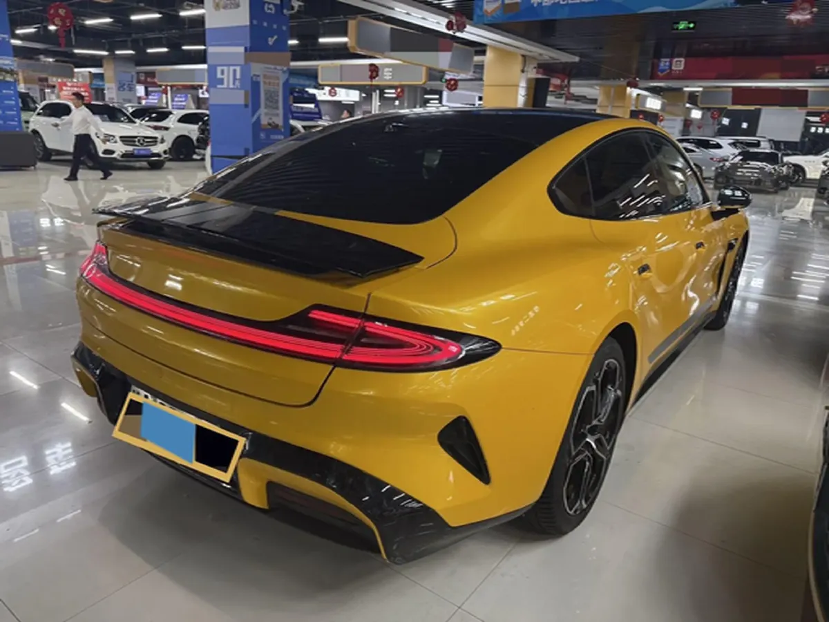 2024 MI SU7 BEV 94.3KWH,autocango,china used car exporter,china ev exporter,chinese used car exporter,chinese used ev exporter