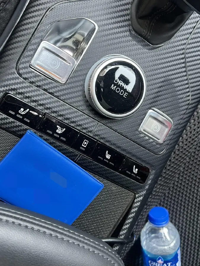 2019 HongQi HS5 2.0T 224HP L4 6AT,autocango,china used car exporter,china ev exporter,chinese used car exporter,chinese used ev exporter