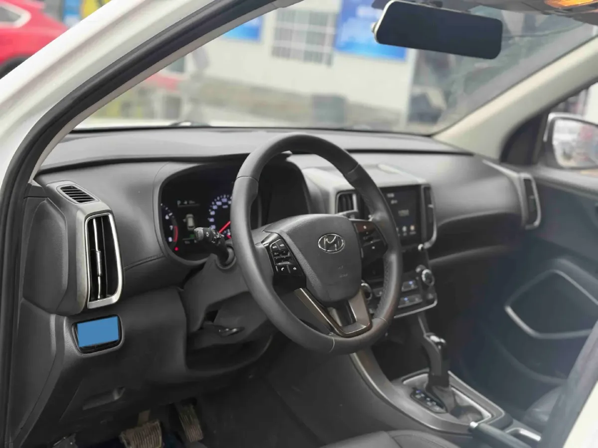 2019 Hyundai ix35 2.0L 160HP L4 6AT,autocango,china used car exporter,china ev exporter,chinese used car exporter,chinese used ev exporter