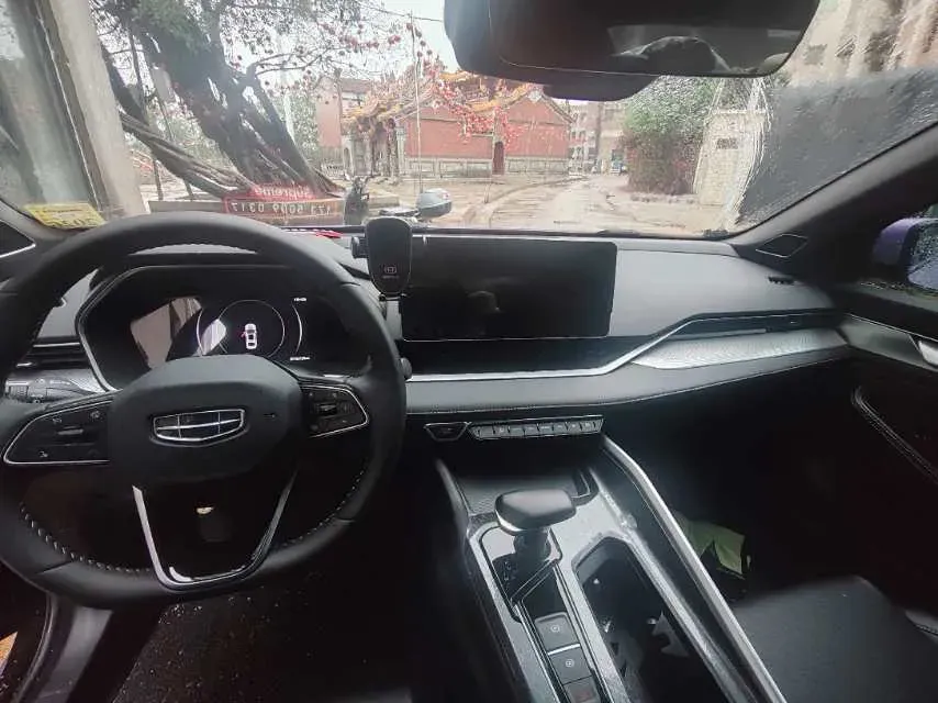 2024 Geely Preface 1.5T 181HP L4 7DCT,autocango,china used car exporter,china ev exporter,chinese used car exporter,chinese used ev exporter