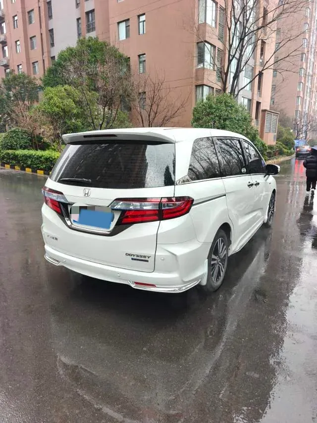 2021 Honda Odyssey 2.0L 146HP L4 E-CVT Hybrid,autocango,china used car exporter,china ev exporter,chinese used car exporter,chinese used ev exporter