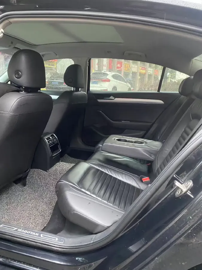 2019 Citroen C6 1.6T 170HP L4 6AT,autocango,china used car exporter,china ev exporter,chinese used car exporter,chinese used ev exporter