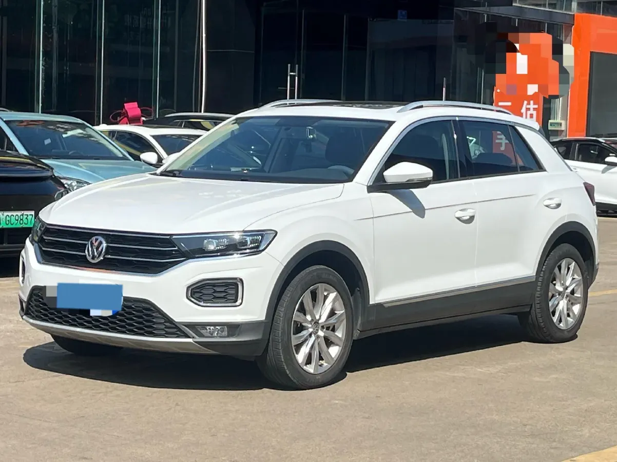 2019 Volkswagen T-Roc 1.4T 131HP L4 7DCT,autocango,china used car exporter,china ev exporter,chinese used car exporter,chinese used ev exporter