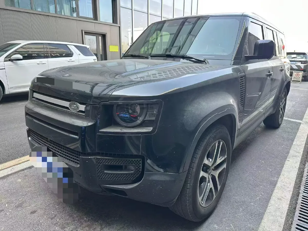 2023 Land Rover Defender 3.0T 400HP L6 8AT,autocango,china used car exporter,china ev exporter,chinese used car exporter,chinese used ev exporter
