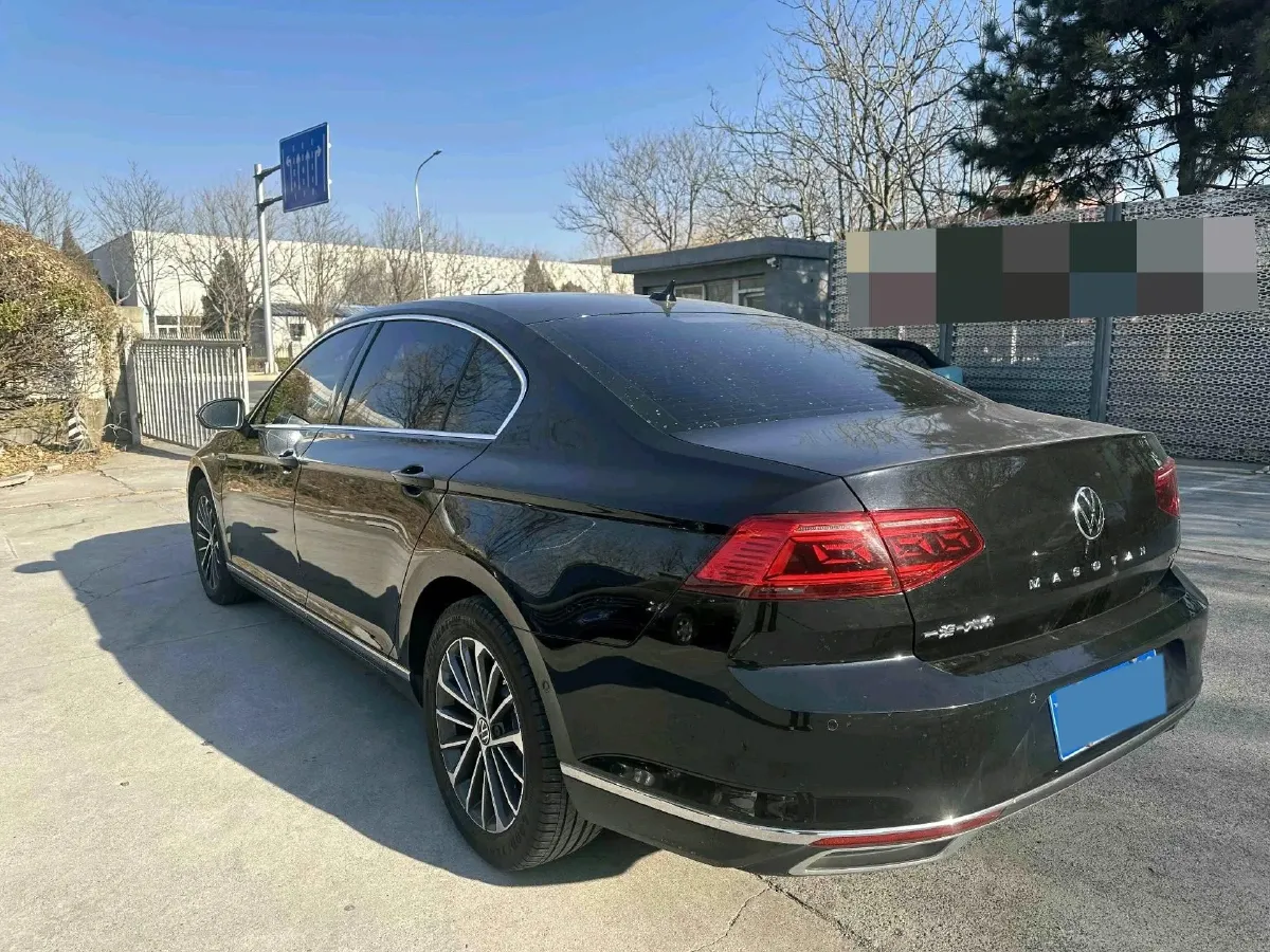 2020 Volkswagen Magotan 2.0T 220HP L4 7DCT,autocango,china used car exporter,china ev exporter,chinese used car exporter,chinese used ev exporter