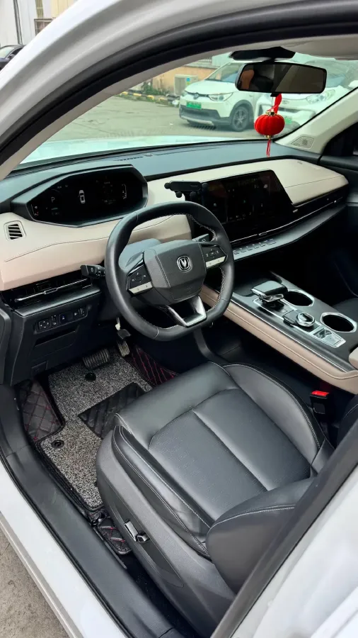 2022 ChangAn Oshan X7 Plus 1.5T 188HP L4 7DCT,autocango,china used car exporter,china ev exporter,chinese used car exporter,chinese used ev exporter