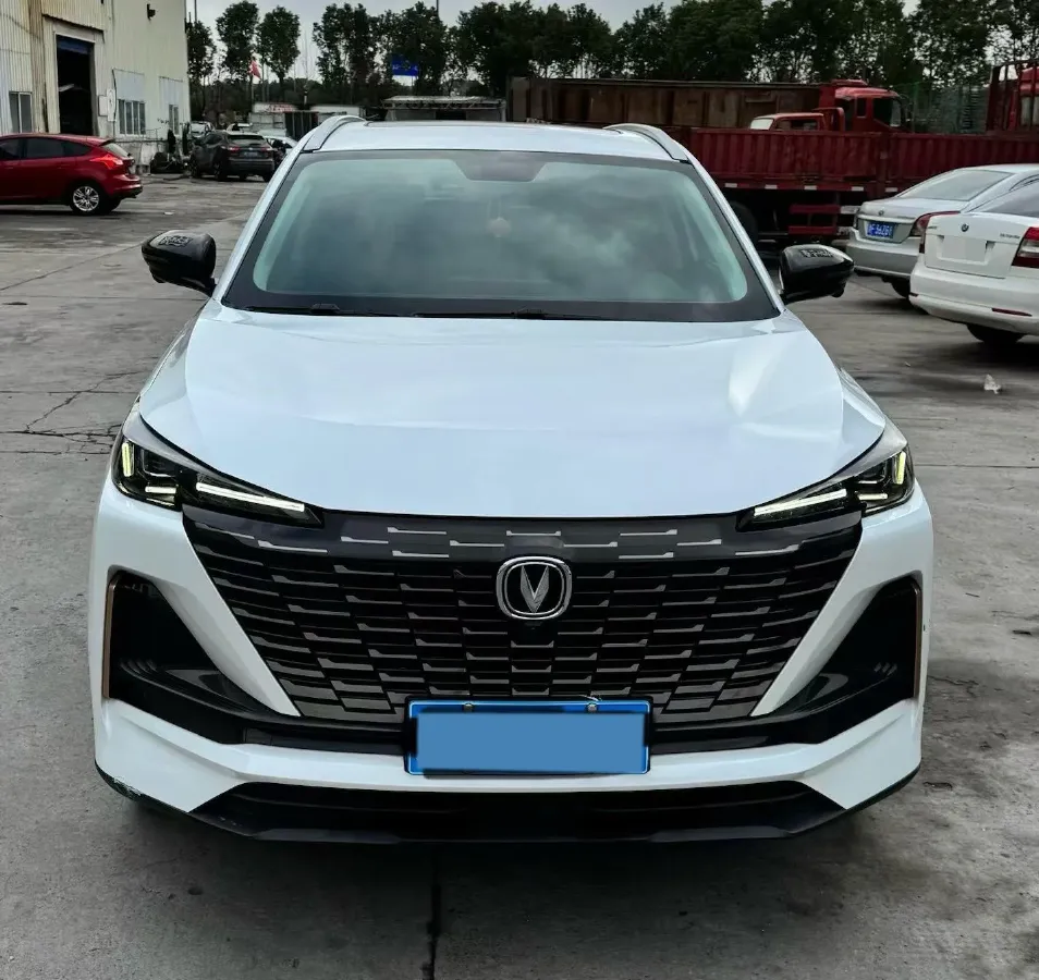 2022 ChangAn Oshan X7 Plus 1.5T 188HP L4 7DCT,autocango,china used car exporter,china ev exporter,chinese used car exporter,chinese used ev exporter