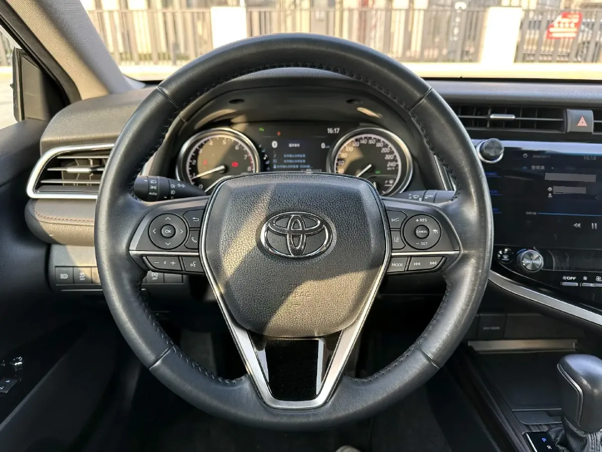 2019 Toyota Camry 2.0L 178HP L4 CVT,autocango,china used car exporter,china ev exporter,chinese used car exporter,chinese used ev exporter