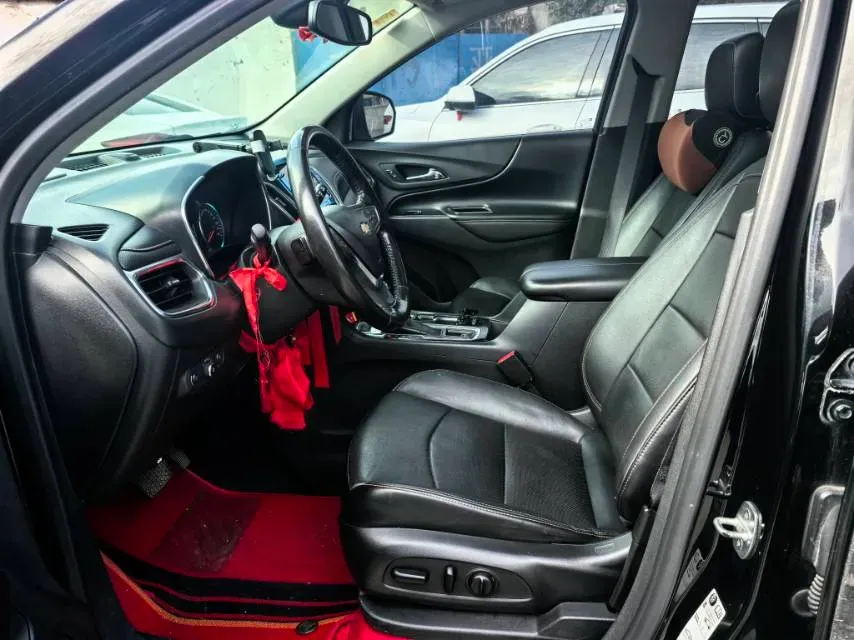 2018 Chevrolet Equinox 2.0T 260HP L4 9AT,autocango,china used car exporter,china ev exporter,chinese used car exporter,chinese used ev exporter