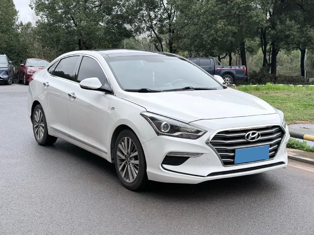 2019 Hyundai Mistra 1.8L 143HP L4 6AT,autocango,china used car exporter,china ev exporter,chinese used car exporter,chinese used ev exporter