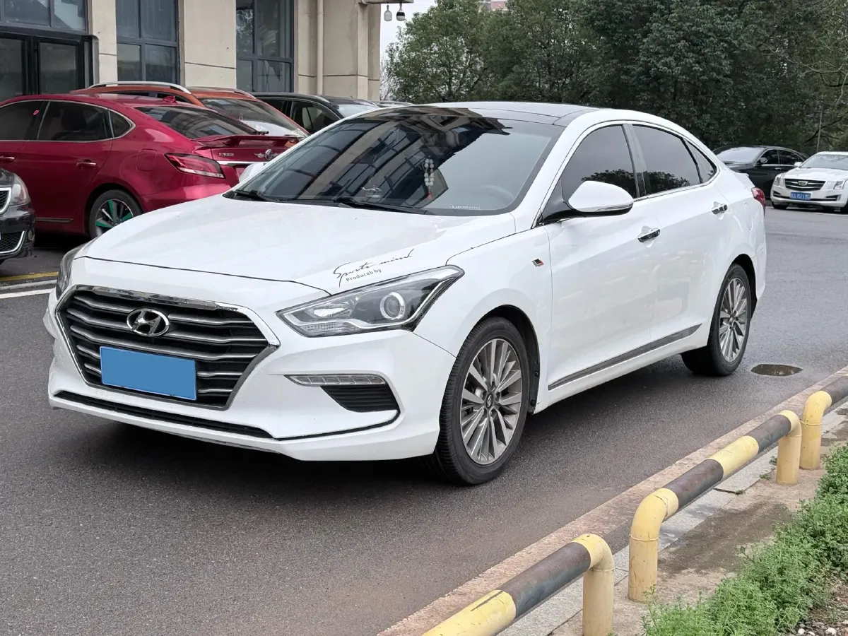 2019 Hyundai Mistra 1.8L 143HP L4 6AT,autocango,china used car exporter,china ev exporter,chinese used car exporter,chinese used ev exporter