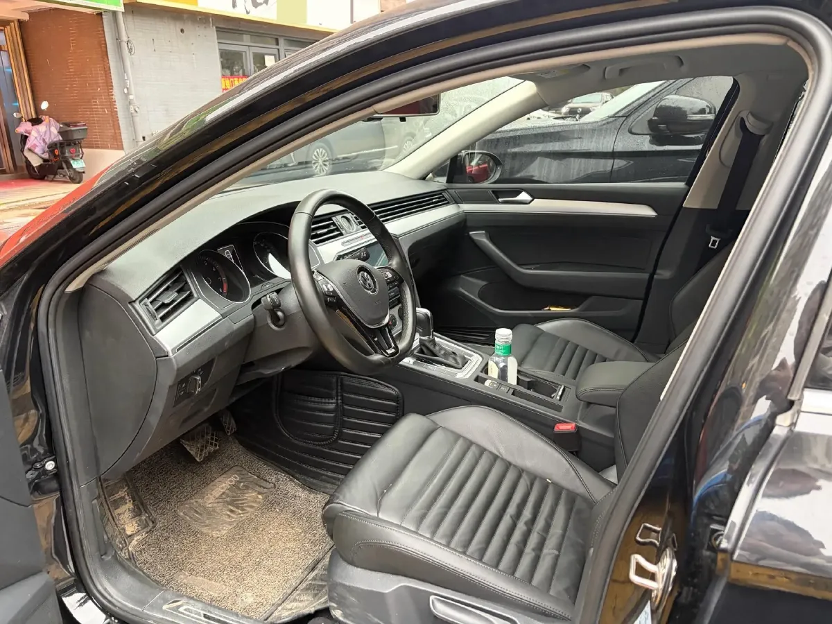 2019 Citroen C6 1.6T 170HP L4 6AT,autocango,china used car exporter,china ev exporter,chinese used car exporter,chinese used ev exporter