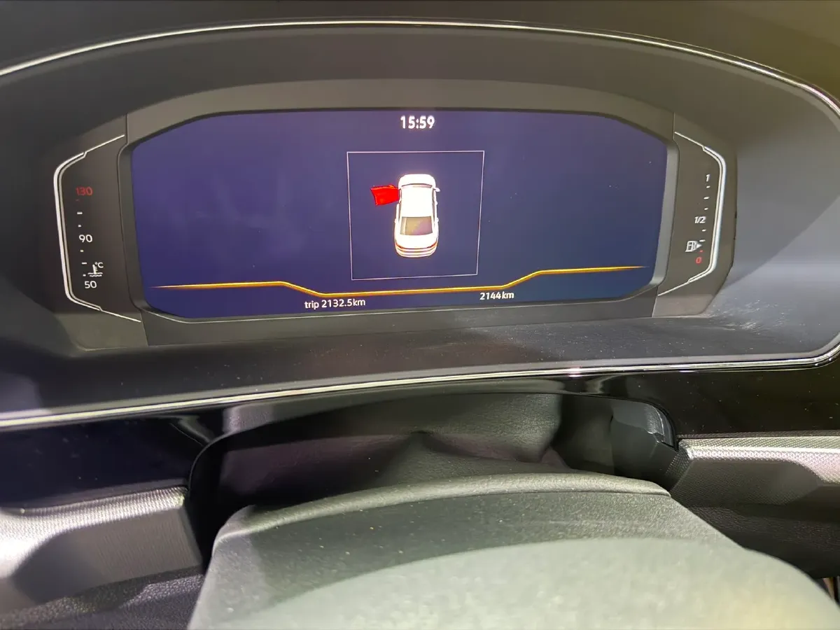 2025 Volkswagen Passat 2.0T 220HP L4 7DCT,autocango,china used car exporter,china ev exporter,chinese used car exporter,chinese used ev exporter