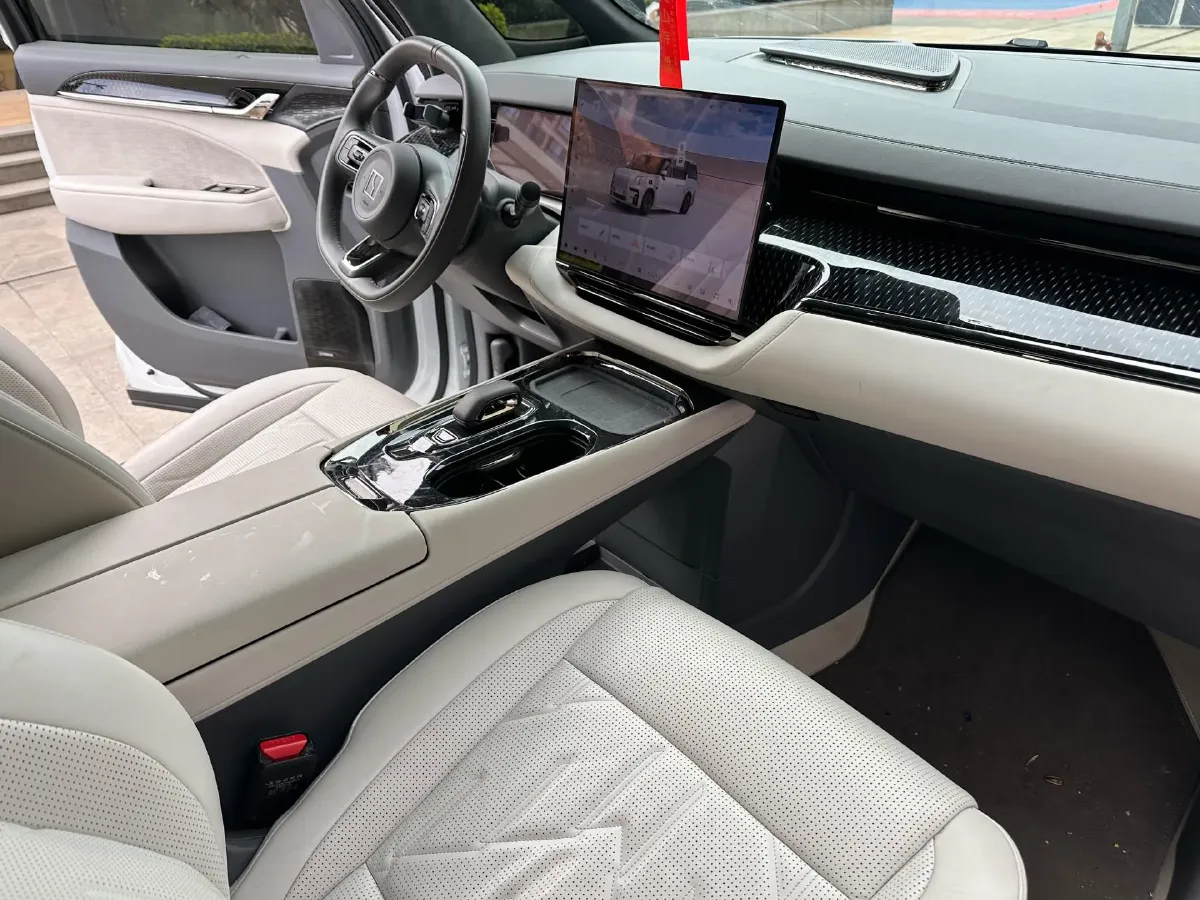 2024 Zeekr 009 BEV 108KWH,autocango,china used car exporter,china ev exporter,chinese used car exporter,chinese used ev exporter