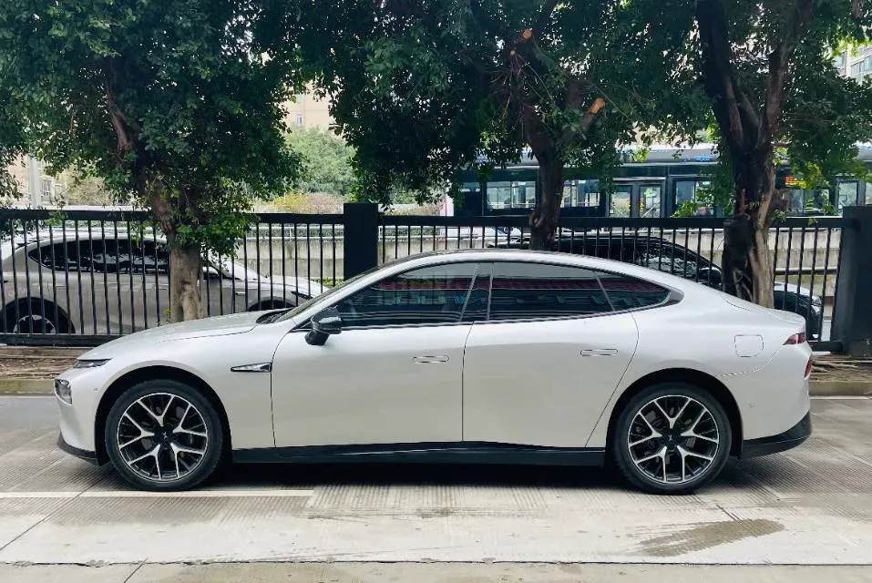 2023 Xpeng P7 BEV 86.2KWH,autocango,china used car exporter,china ev exporter,chinese used car exporter,chinese used ev exporter