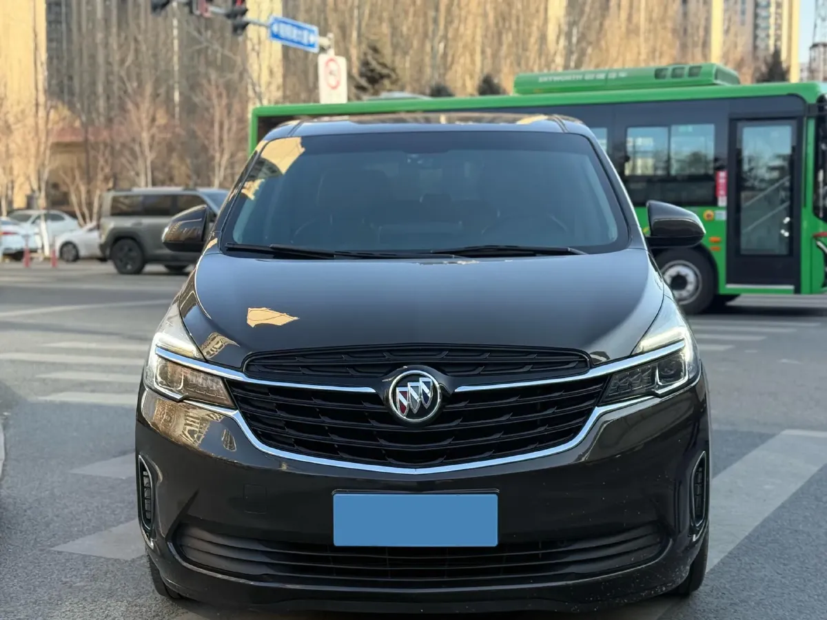 2021 Buick GL8 2.0T 237HP L4 9AT,autocango,china used car exporter,china ev exporter,chinese used car exporter,chinese used ev exporter