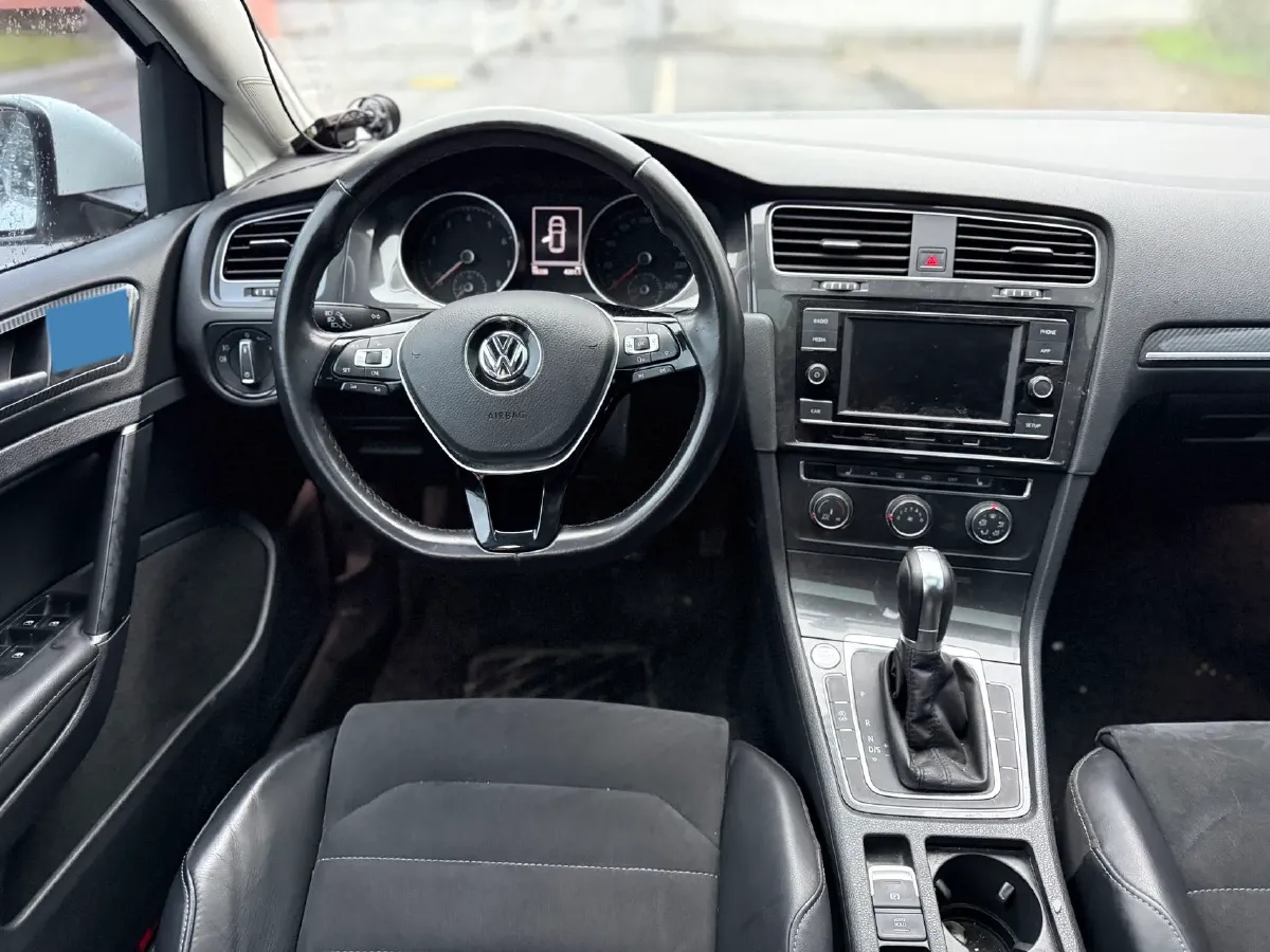 2018 Volkswagen Golf 1.4T 131HP L4 7DCT,autocango,china used car exporter,china ev exporter,chinese used car exporter,chinese used ev exporter