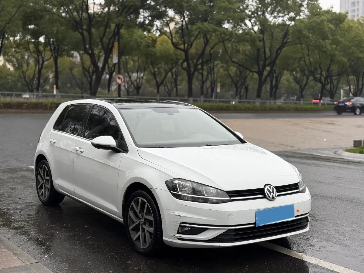 2018 Volkswagen Golf 1.4T 131HP L4 7DCT,autocango,china used car exporter,china ev exporter,chinese used car exporter,chinese used ev exporter