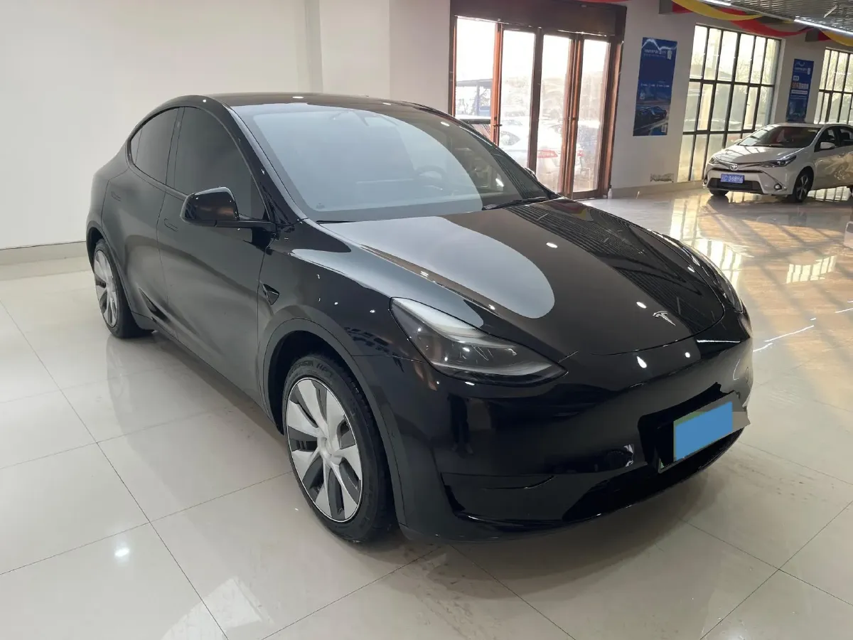 2022 Tesla Model Y BEV 60KWH,autocango,china used car exporter,china ev exporter,chinese used car exporter,chinese used ev exporter