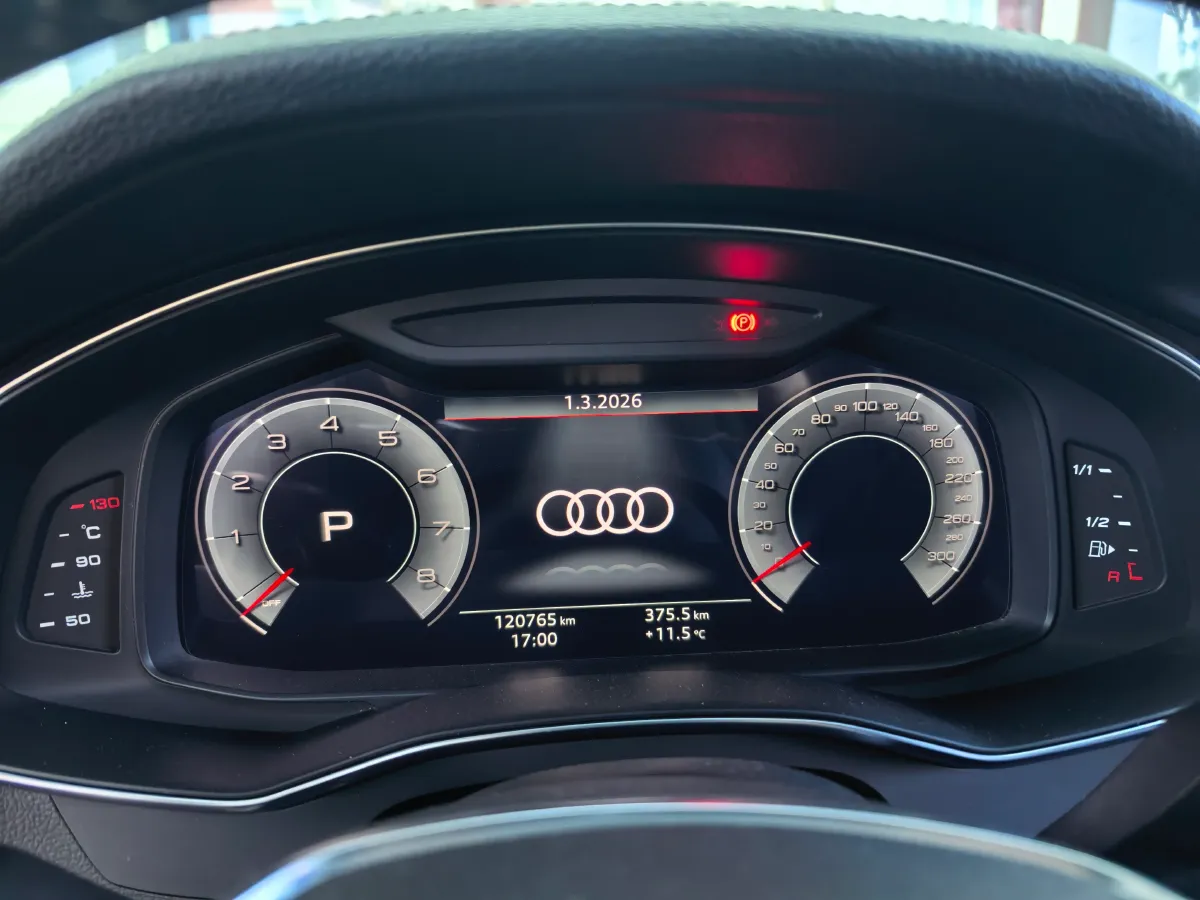 2020 Audi A6L 2.0T 190HP L4 7DCT,autocango,china used car exporter,china ev exporter,chinese used car exporter,chinese used ev exporter