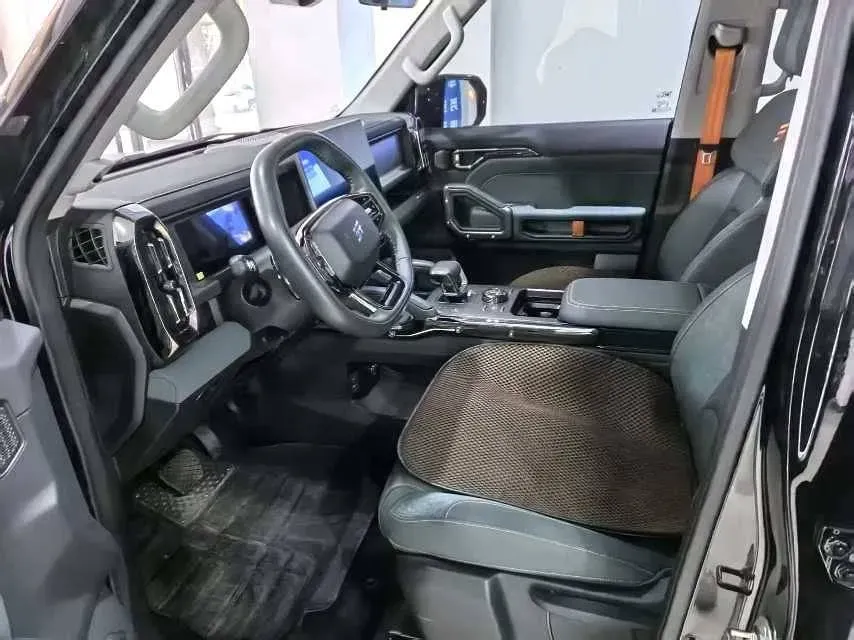 2023 Jetour Traveller 1.5T 184HP L4 7DCT,autocango,china used car exporter,china ev exporter,chinese used car exporter,chinese used ev exporter